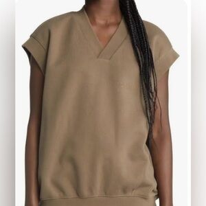 ESSENTIALS Fear of god v-neck vest. New without tag. Cotton blend